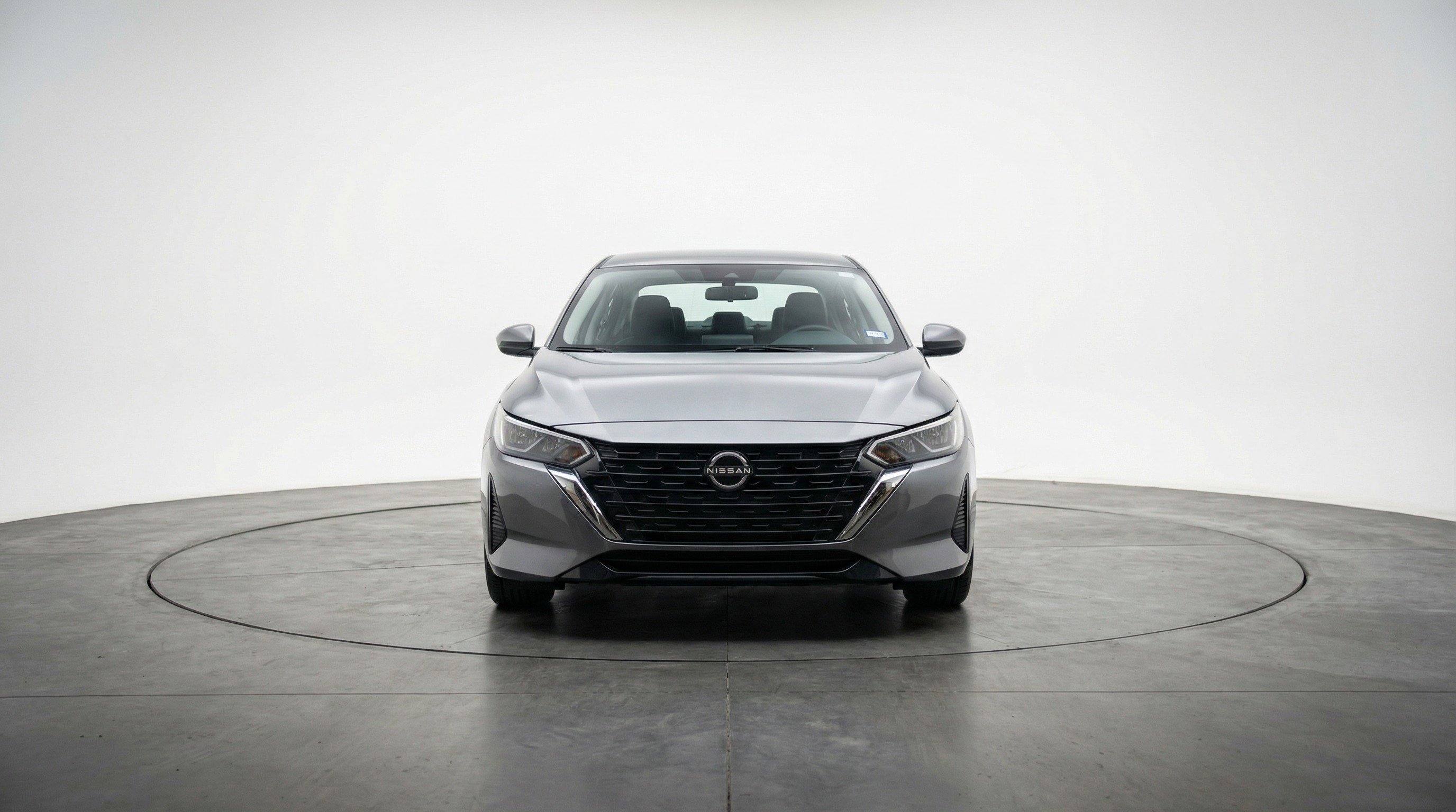 Used 2025 Nissan Sentra SV image 2