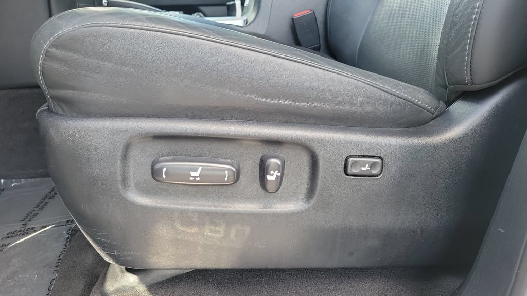 Certified 2021 Toyota Land Cruiser AWD/4WD image 17