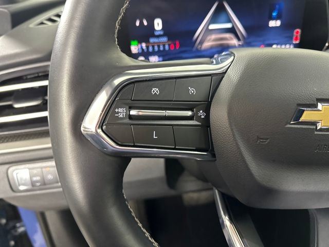 Used 2025 Chevrolet Traverse LT image 15