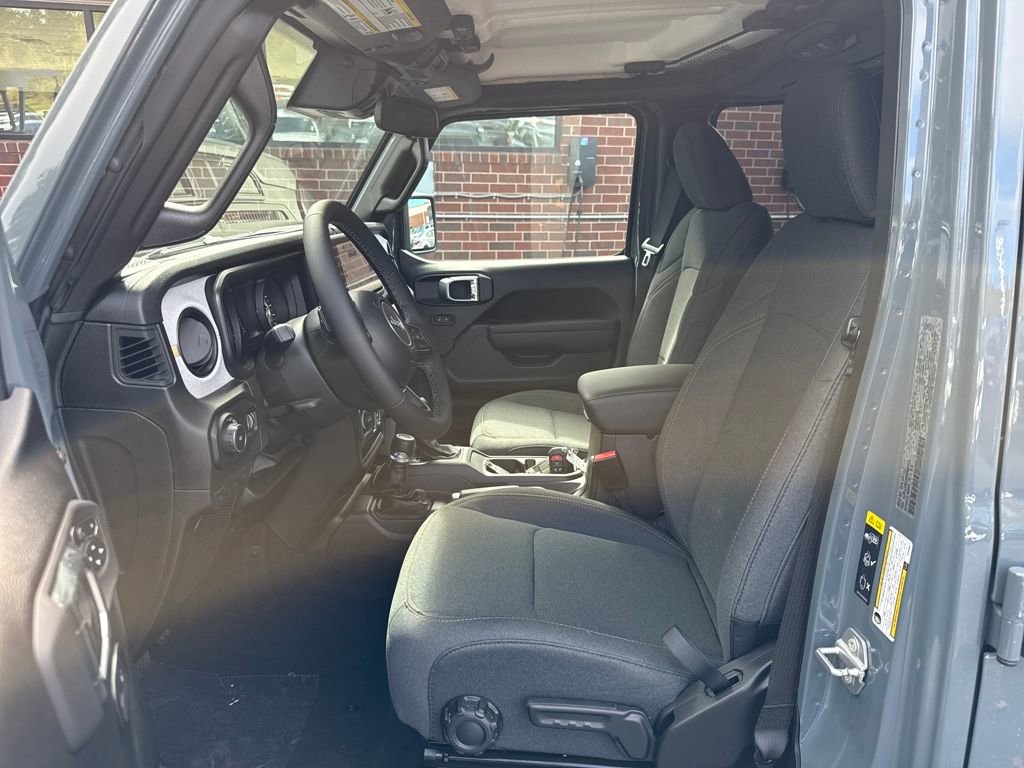 New 2025 Jeep Wrangler Sport S image 10