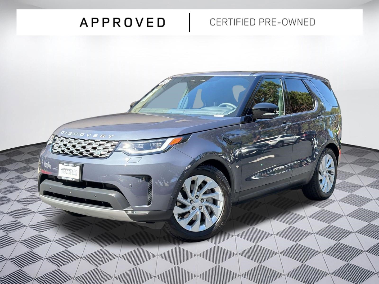 Certified 2025 Land Rover Discovery S AWD/4WD image 1