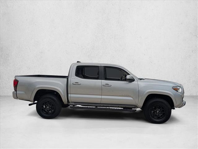 Used 2022 Toyota Tacoma SR5 w/ Technology Package RWD image 4