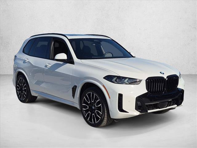 Used 2025 BMW X5 sDrive40i w/ M Sport Package RWD image 3
