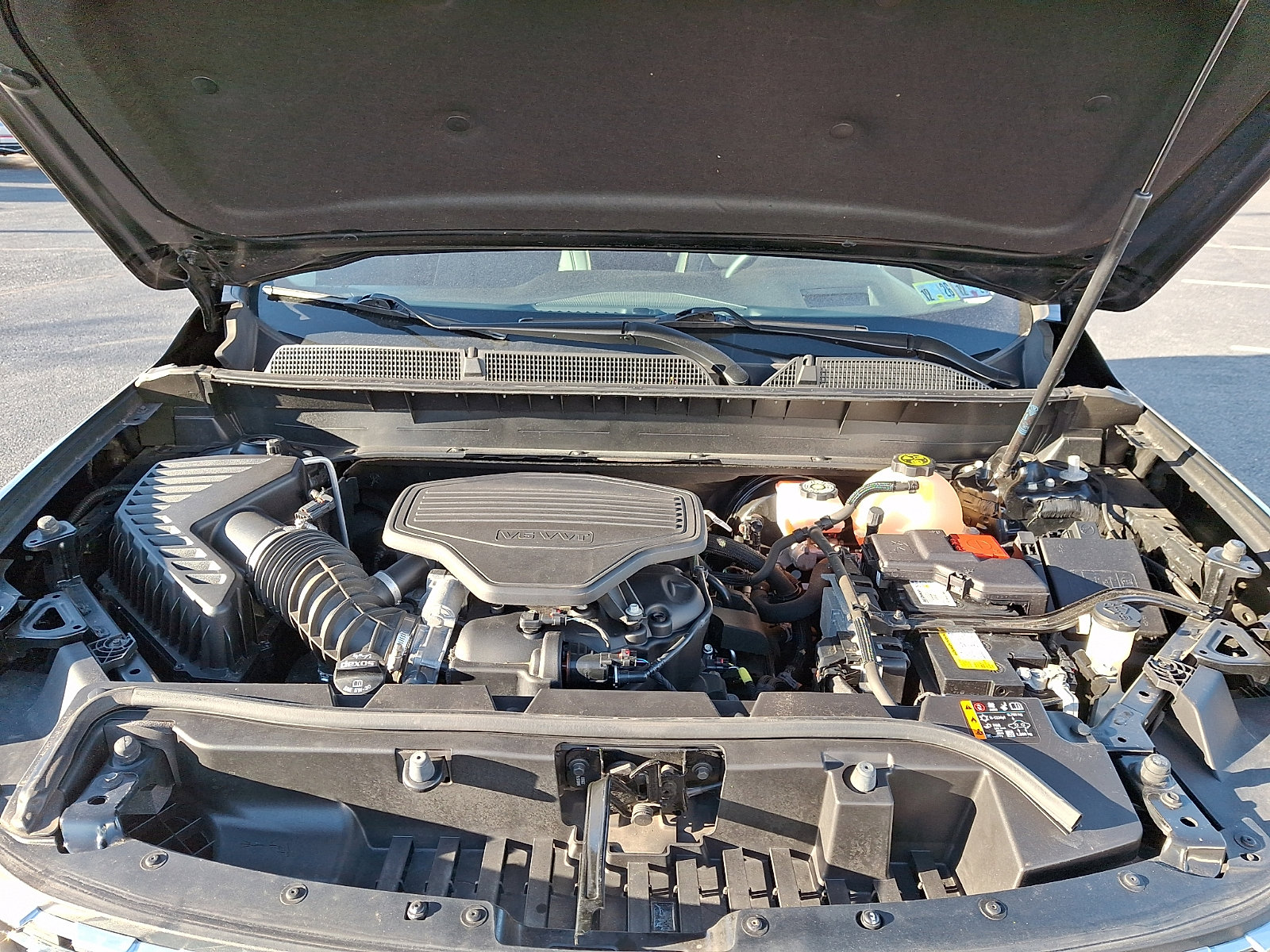 Certified 2023 GMC Acadia Denali w/ Black Diamond Edition image 27