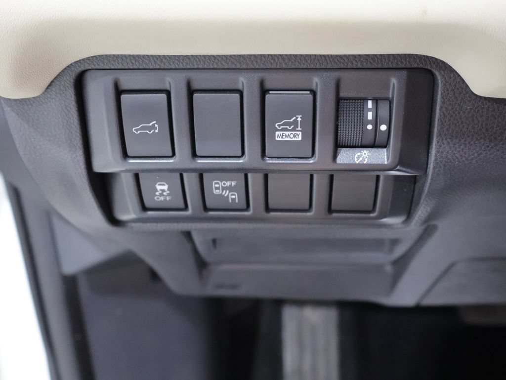 Used 2019 Subaru Ascent Touring AWD/4WD image 29