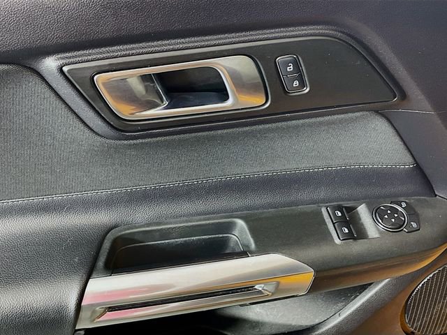 Used 2018 Ford Mustang GT w/ GT Performance Package RWD image 18