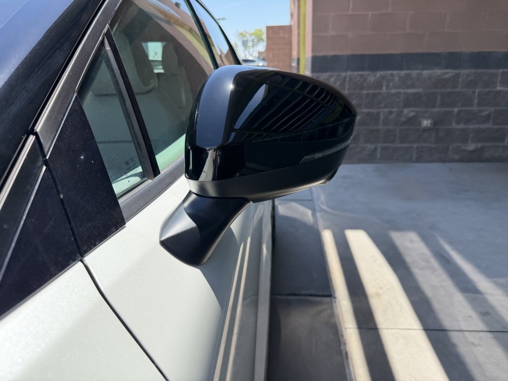 Used 2026 Nissan Leaf Platinum+ w/ Floor Mat Package (Platinum+) FWD image 12