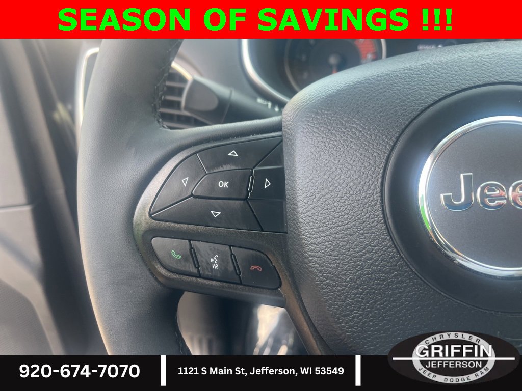 Used 2022 Jeep Cherokee Trailhawk w/ Sound & Nav Group image 10