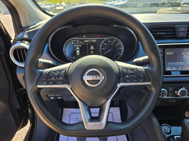 Used 2023 Nissan Versa SV FWD image 31