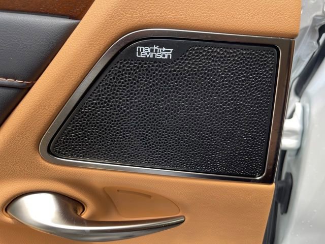 Used 2023 Lexus ES 300h Ultra Luxury w/ Accessory Package (Z1) FWD image 40