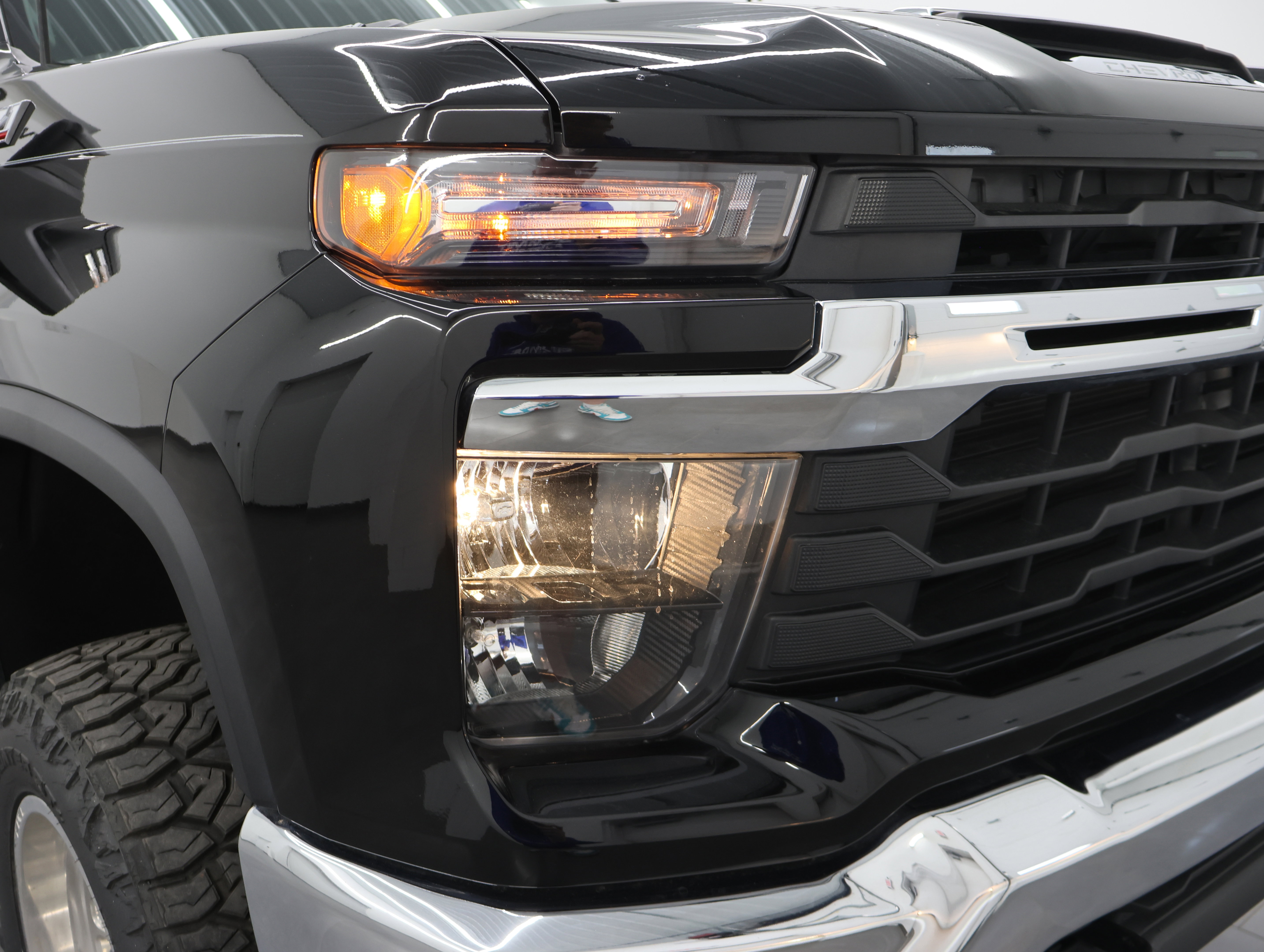 Used 2024 Chevrolet Silverado 2500 LT AWD/4WD image 21