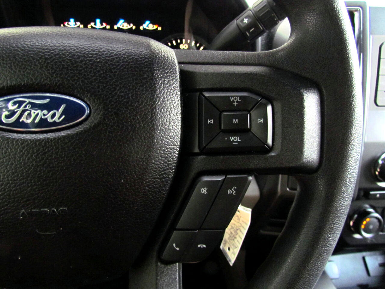 Used 2016 Ford F150 XLT w/ Trailer Tow Package image 33