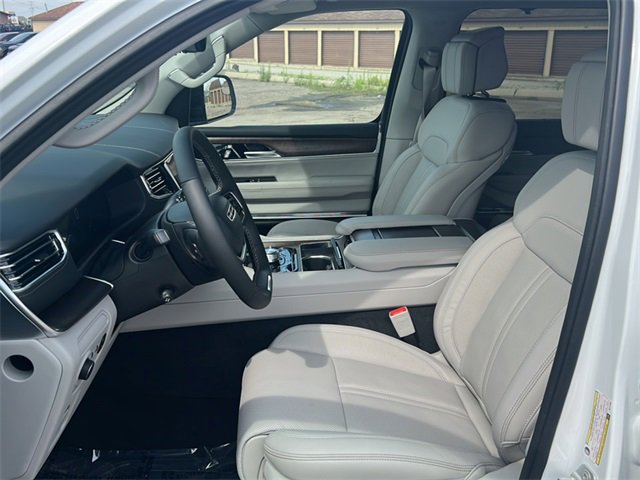 New 2024 Jeep Grand Wagoneer Series I w/ Convenience Group III image 7