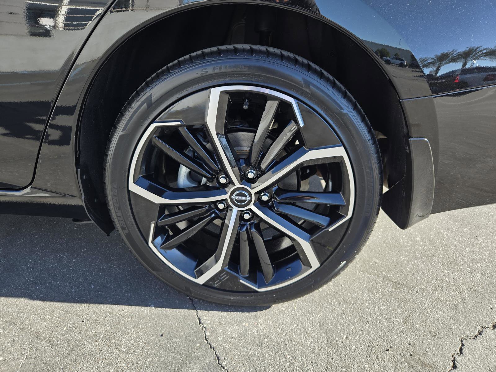 Used 2023 Nissan Altima 2.5 SR image 32