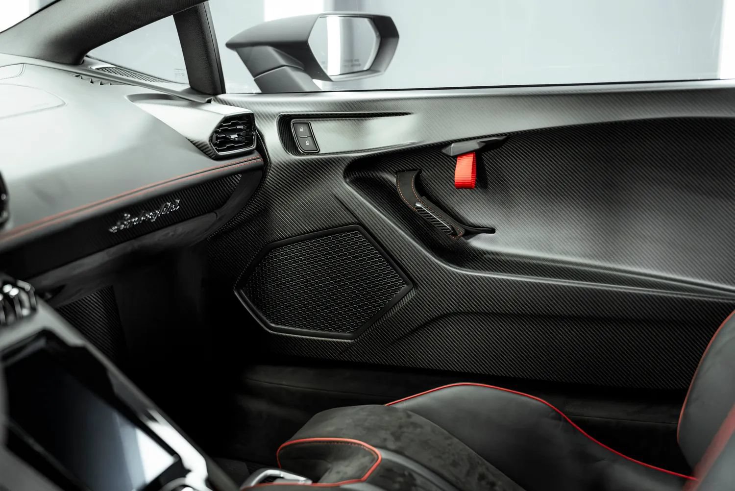 Used 2024 Lamborghini Huracan Sterrato AWD/4WD image 36