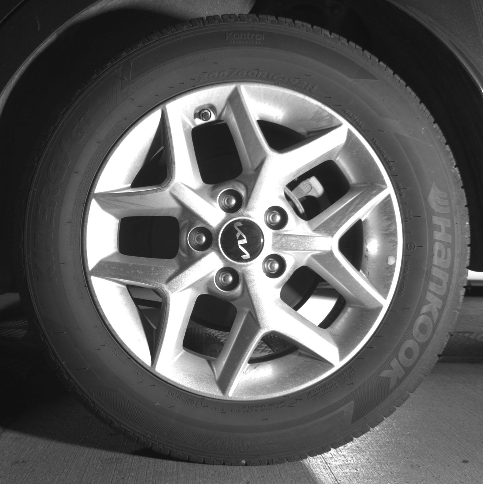 Used 2025 Kia Soul LX w/ LX Technology Package FWD image 14