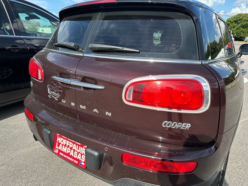 Used 2017 MINI Cooper Clubman FWD image 3