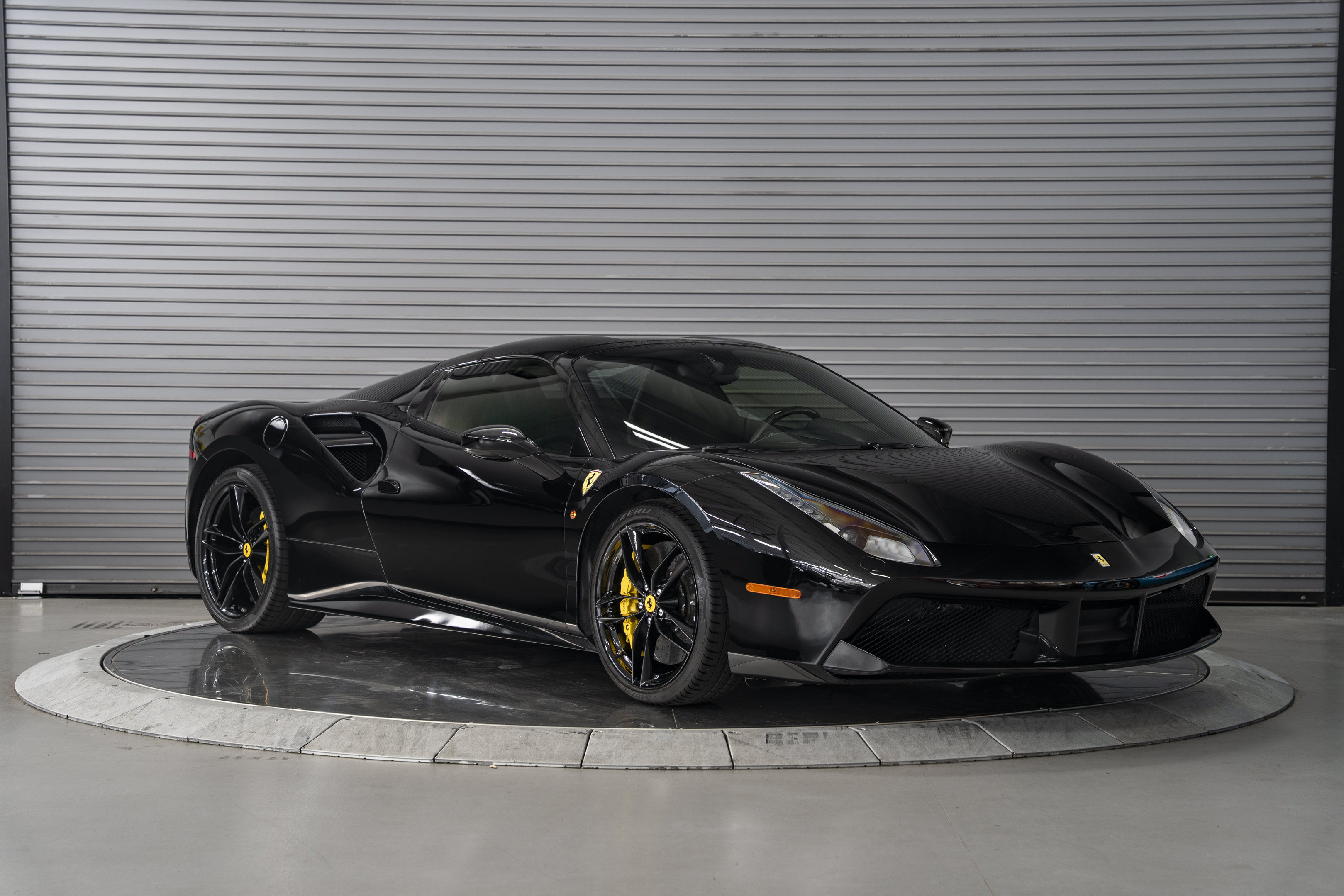 Certified 2018 Ferrari 488 Spider RWD image 9