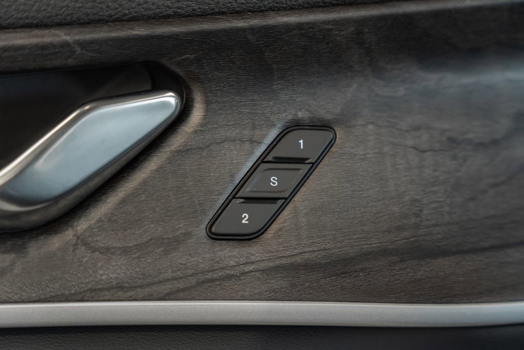 New 2025 Jeep Grand Cherokee Limited w/ MOPAR Finishing Package image 36