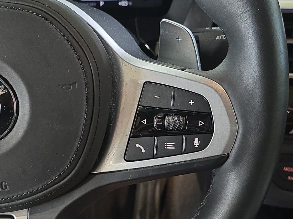 Certified 2025 BMW Z4 M40i w/ Premium Package RWD image 21