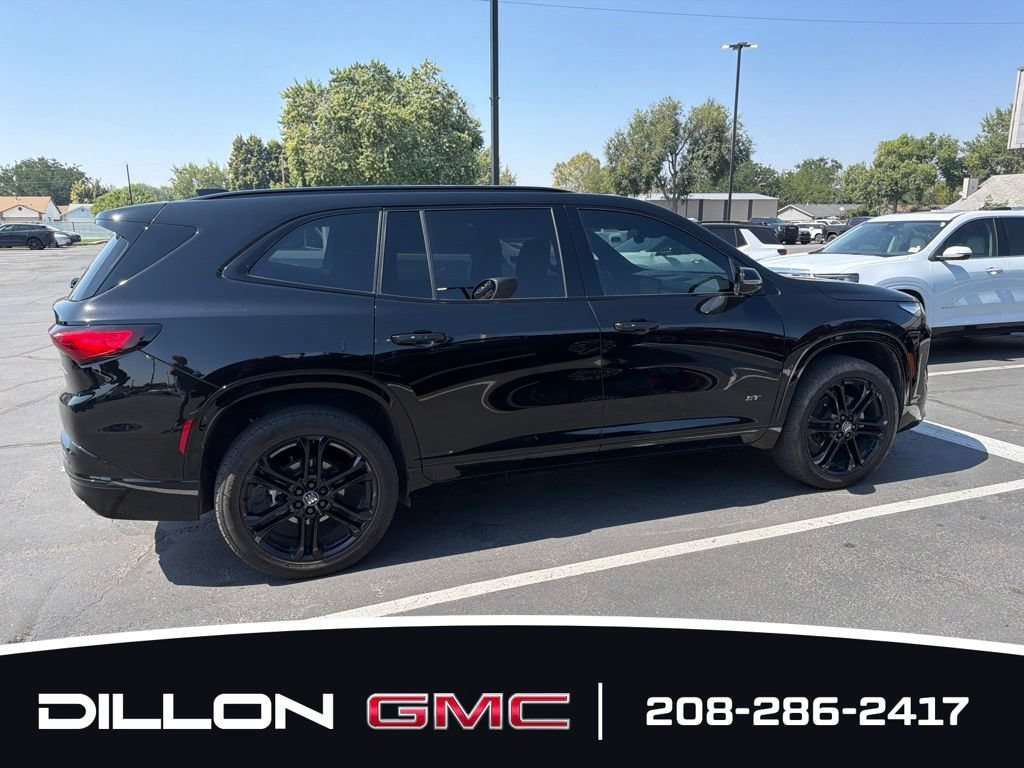 Used 2025 Buick Enclave Sport Touring w/ Power Package AWD/4WD image 6
