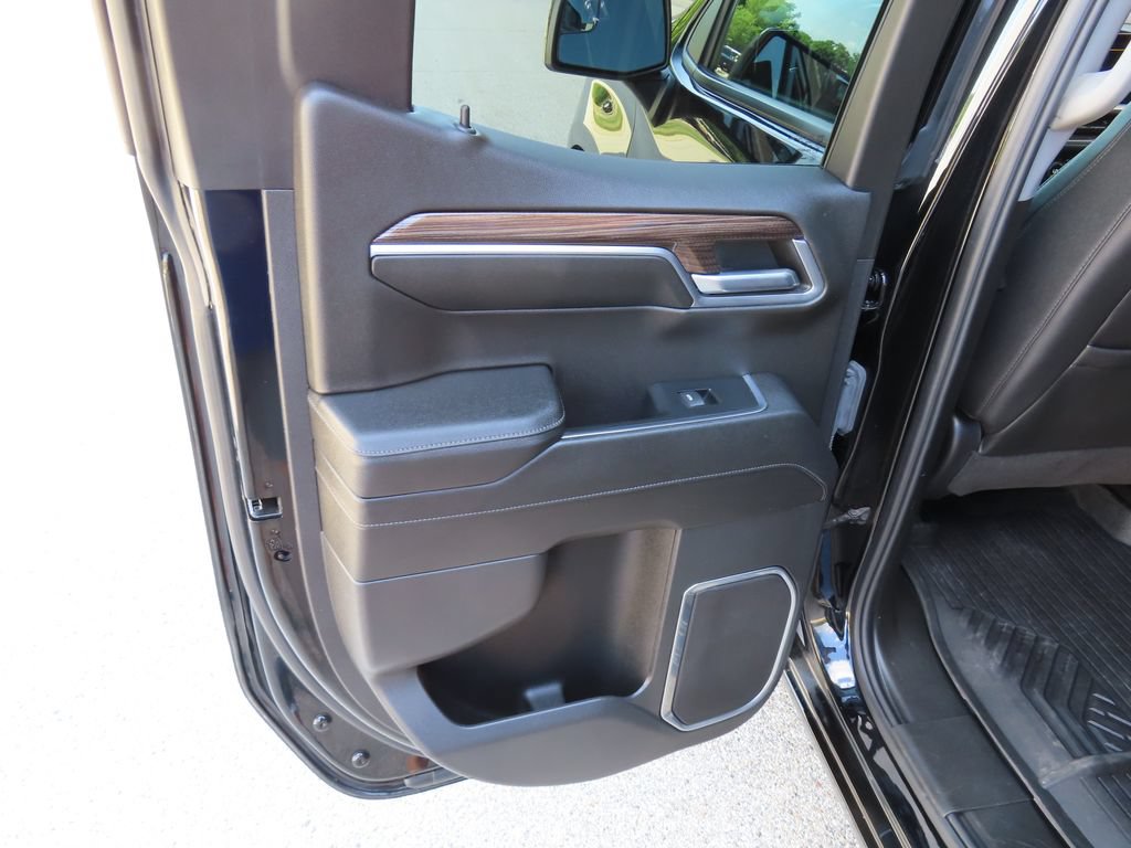 Certified 2024 Chevrolet Silverado 1500 RST w/ Convenience Package II AWD/4WD image 32