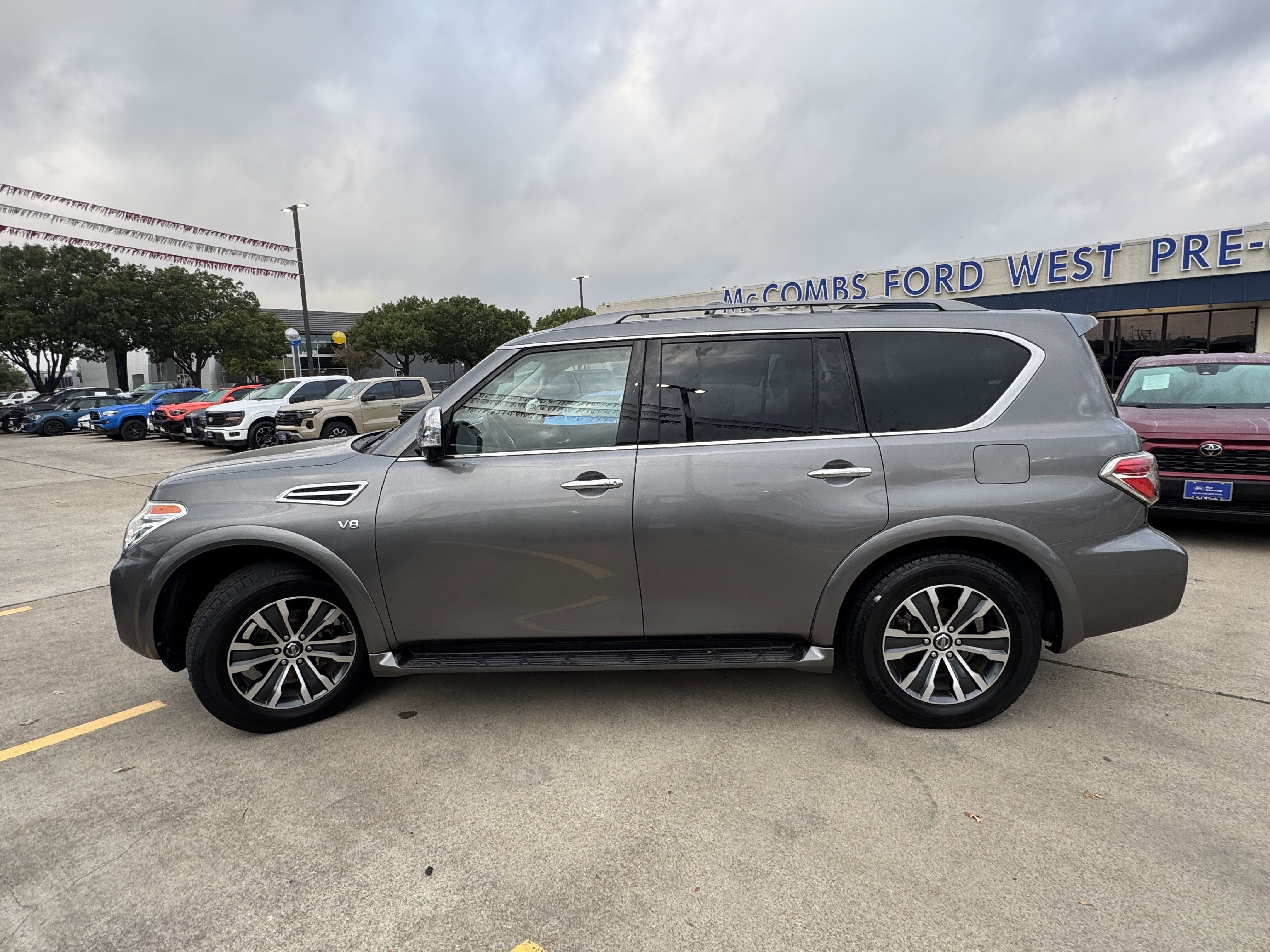 Used 2020 Nissan Armada SL w/ Premium Package image 12