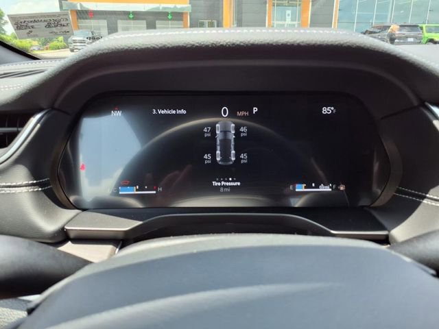 New 2025 Jeep Grand Cherokee Limited w/ Luxury Tech Group II image 15
