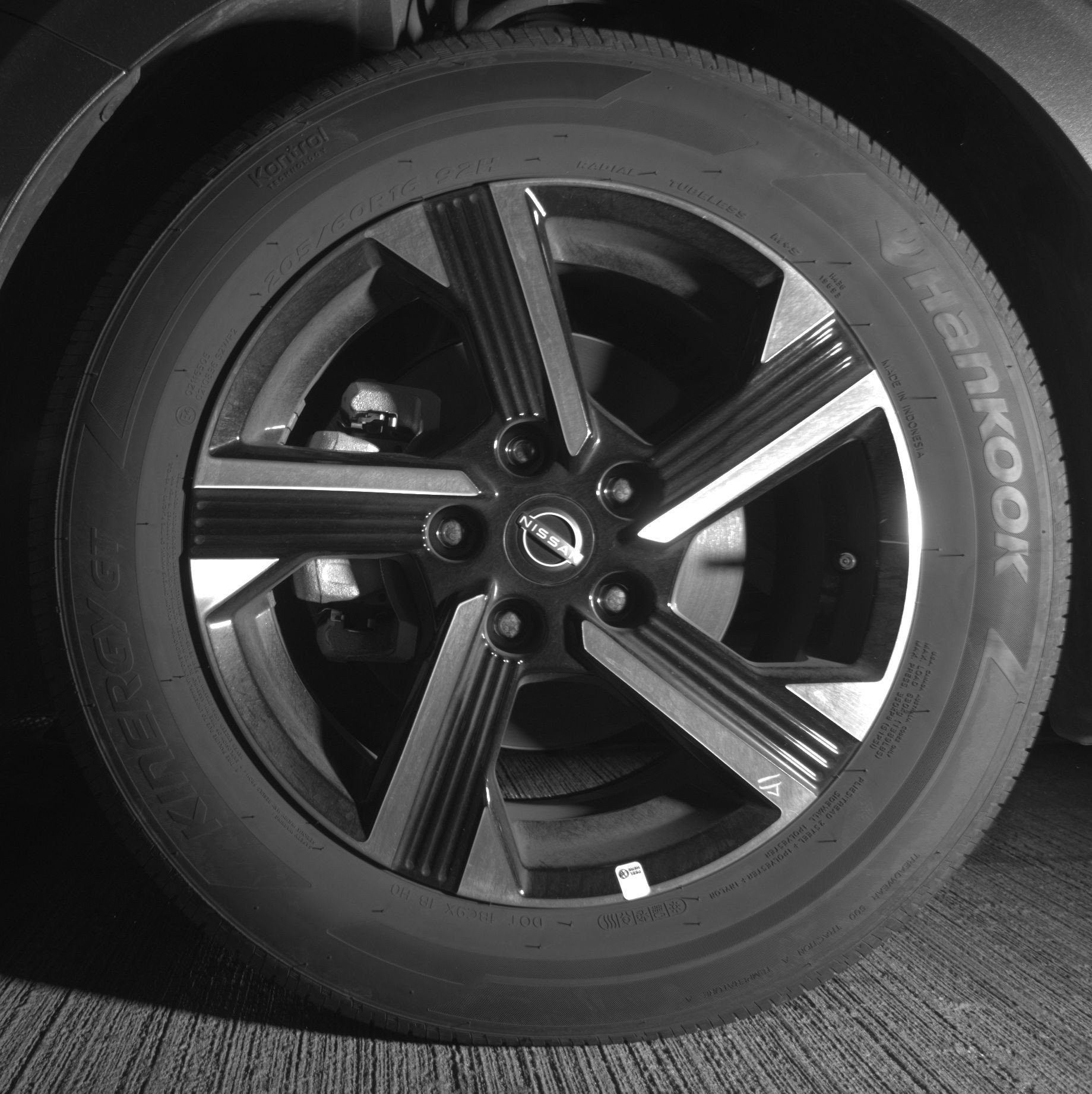 Used 2025 Nissan Sentra SV image 12