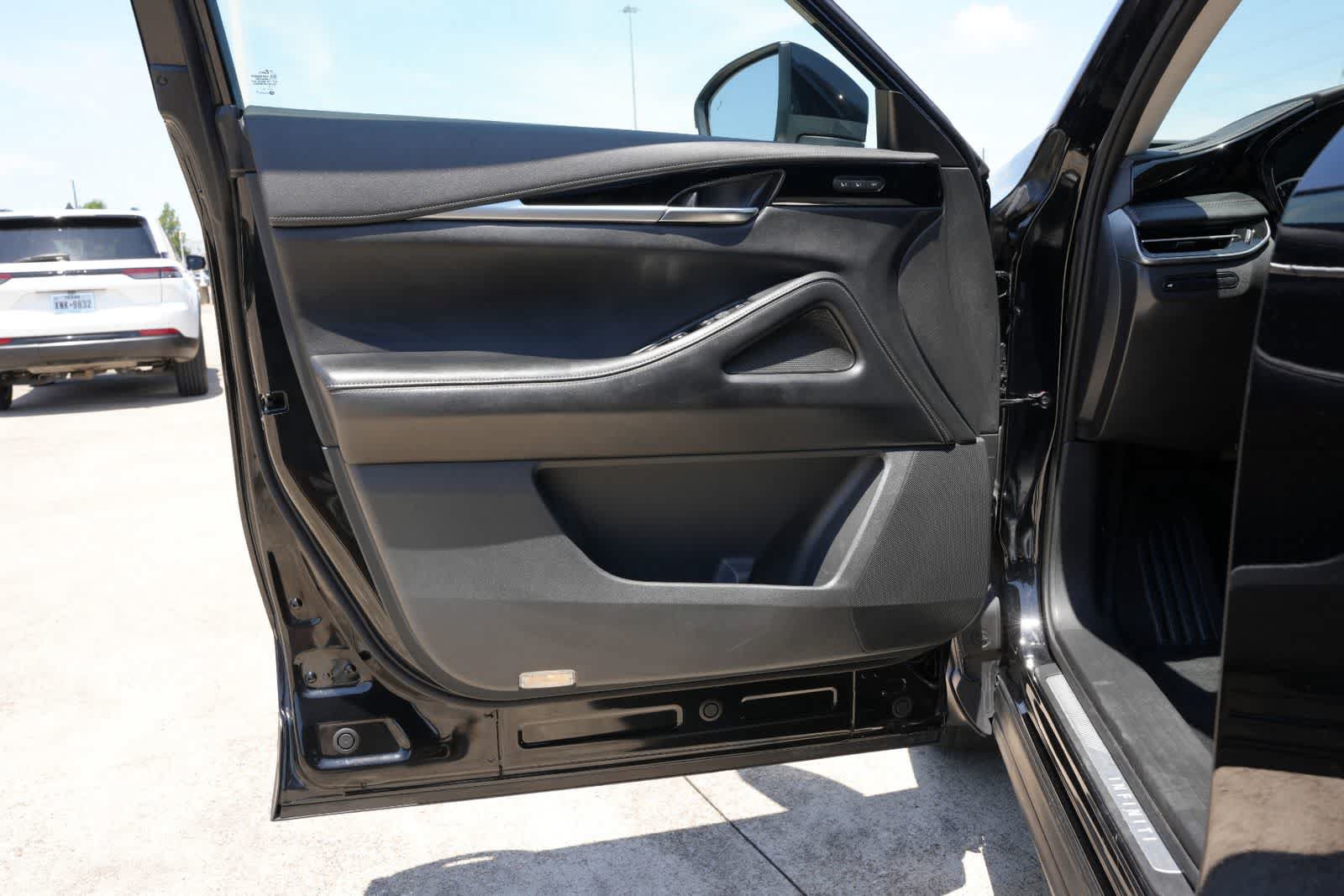 Certified 2024 INFINITI QX60 Pure FWD image 16