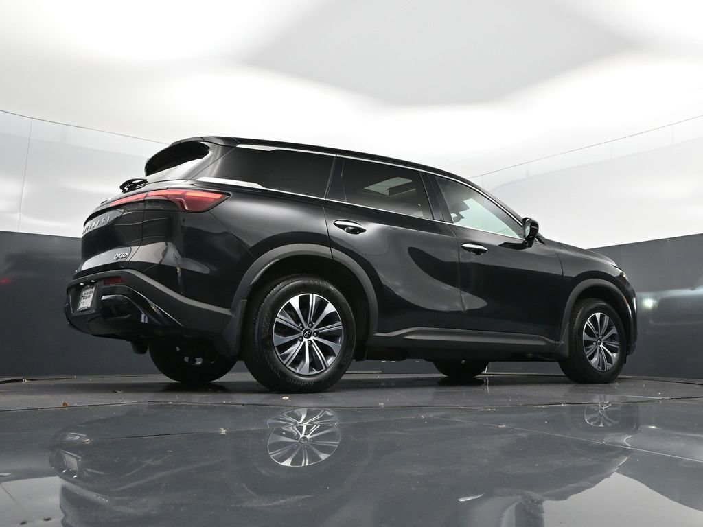 Used 2023 INFINITI QX60 Pure image 43