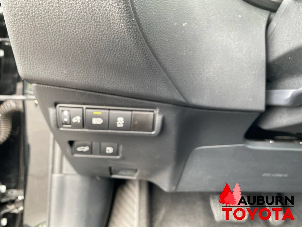 Used 2023 Toyota Corolla Cross AWD Hybrid w/ Convenience Package image 37