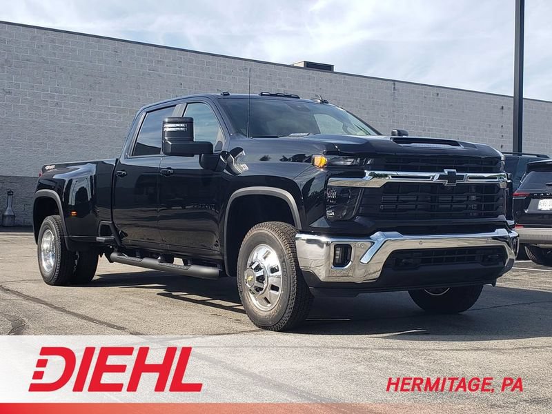 New 2026 Chevrolet Silverado 3500 LT w/ All Star Edition