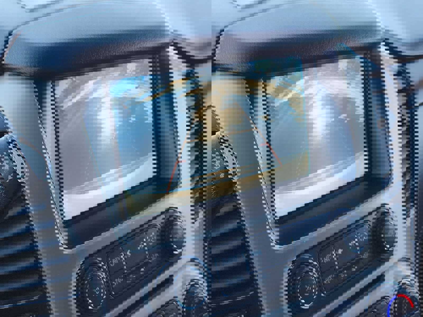 Used 2019 GMC Yukon XL Denali image 21