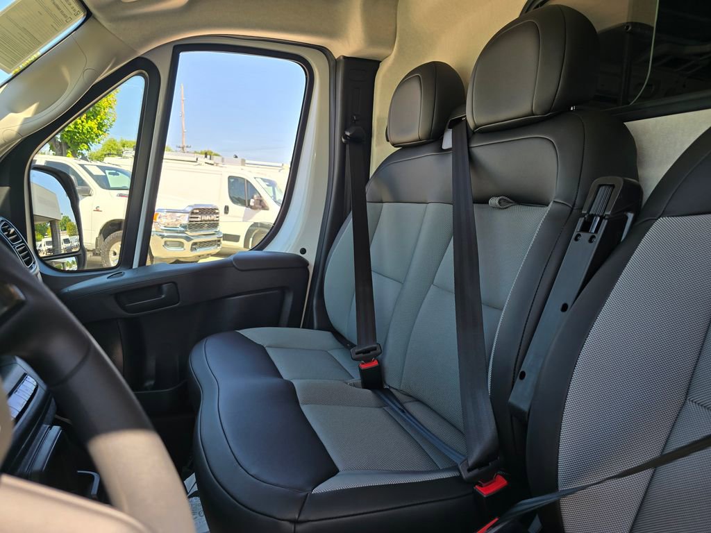 Used 2025 RAM ProMaster 1500 w/ Safety Group FWD image 23