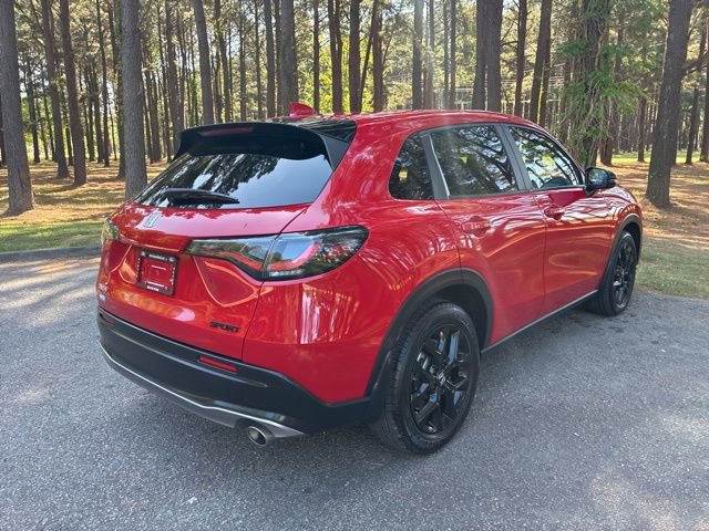 Used 2023 Honda HR-V Sport image 3