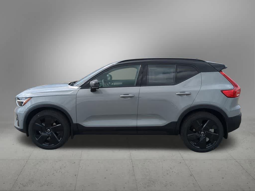 New 2026 Volvo XC40 B5 Ultra w/ Protection Package Premier AWD/4WD image 3