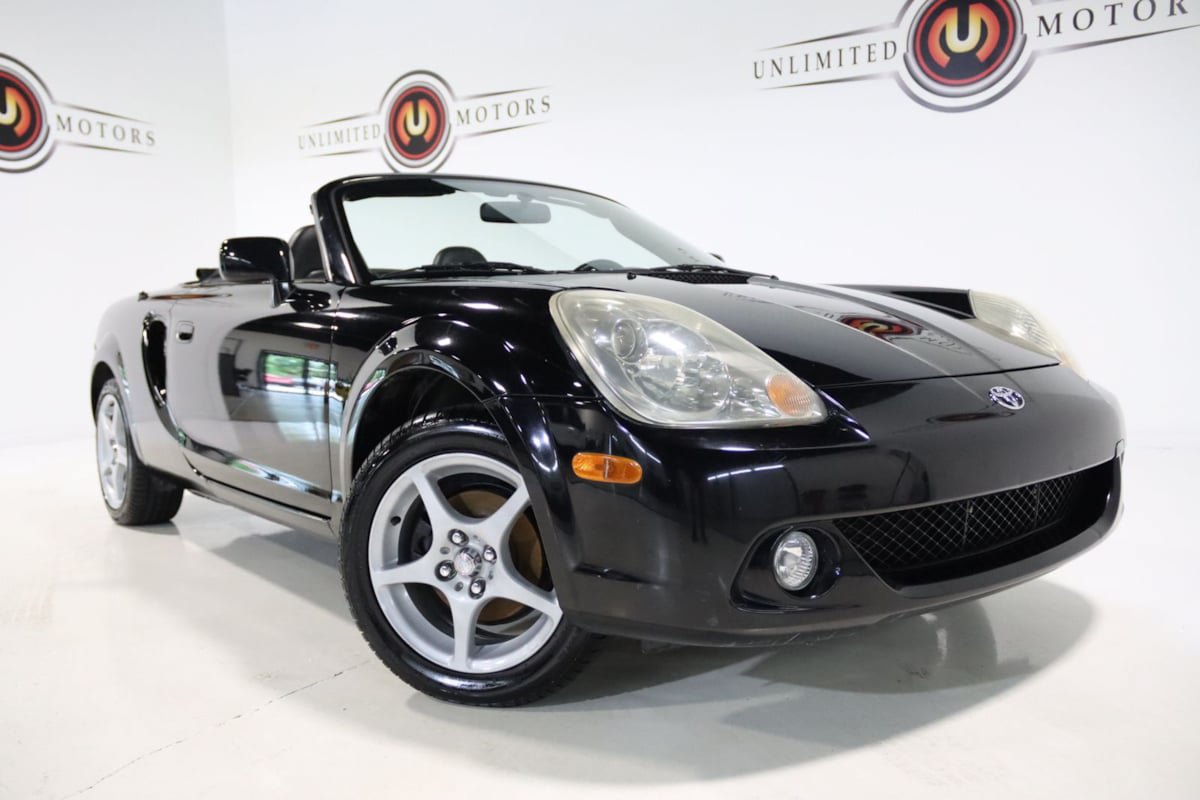 Used 2004 Toyota MR2 RWD image 7