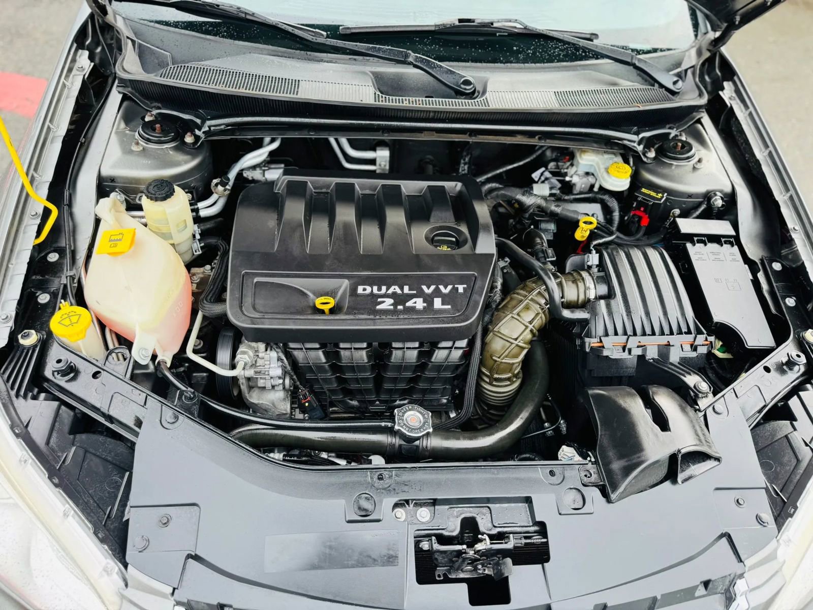 Used 2012 Chrysler 200 LX FWD image 16