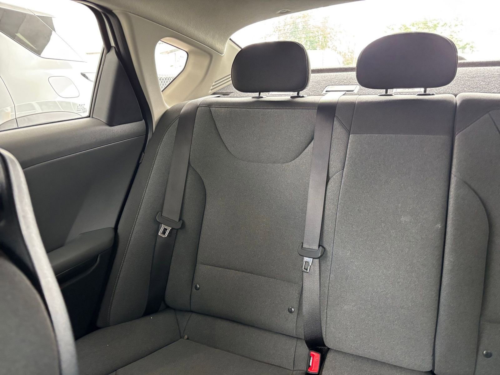 Used 2025 Kia K4 FWD image 40