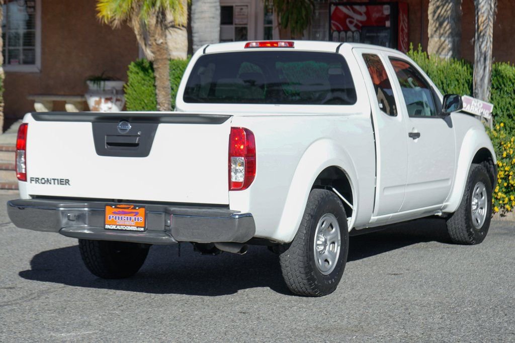 Used 2016 Nissan Frontier S image 9