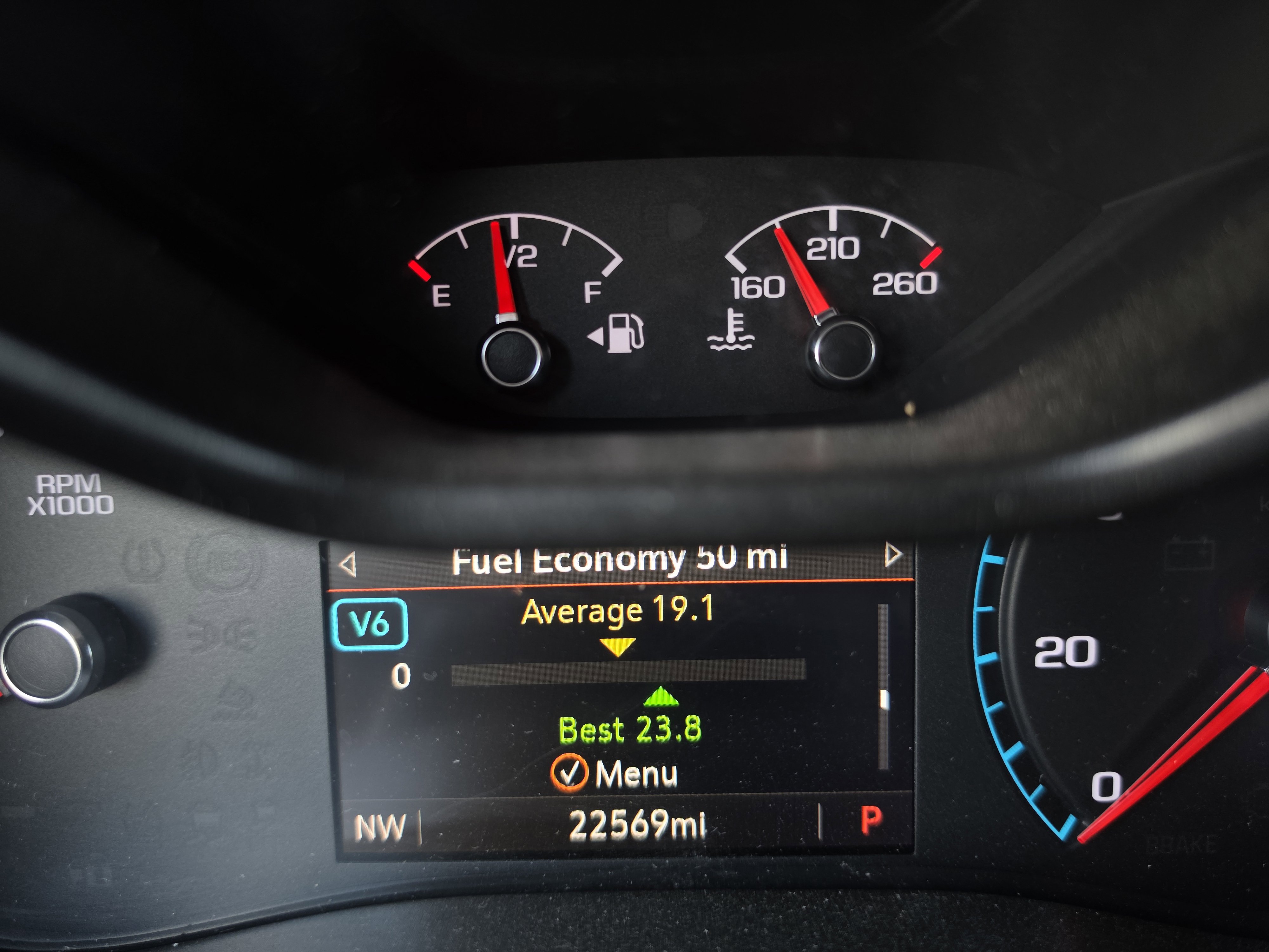 Used 2022 Chevrolet Colorado ZR2 AWD/4WD image 23
