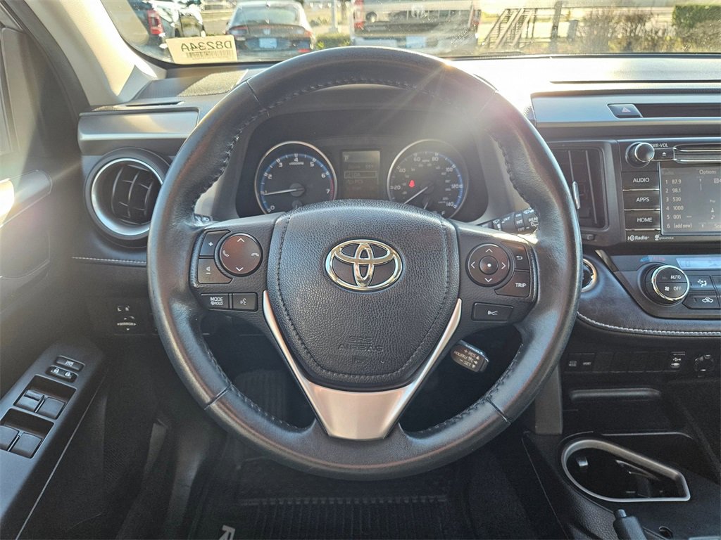 Used 2018 Toyota RAV4 XLE image 15