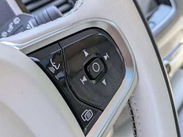 Used 2024 Volvo XC90 B5 Plus w/ Protection Package Premier AWD/4WD image 20