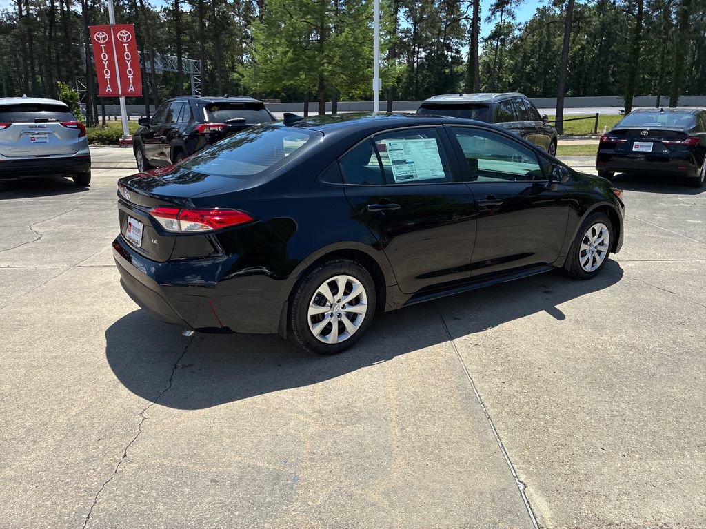New 2026 Toyota Corolla LE image 7
