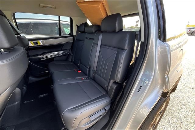 New 2025 Hyundai Santa Fe SEL image 10