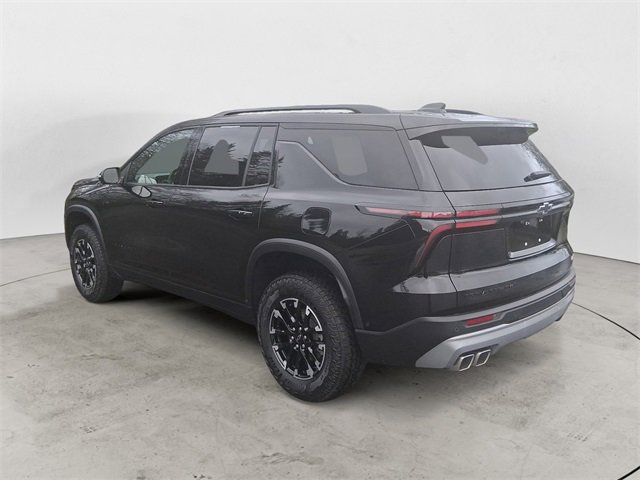 Used 2024 Chevrolet Traverse Z71 w/ Enhanced Driving Package image 3