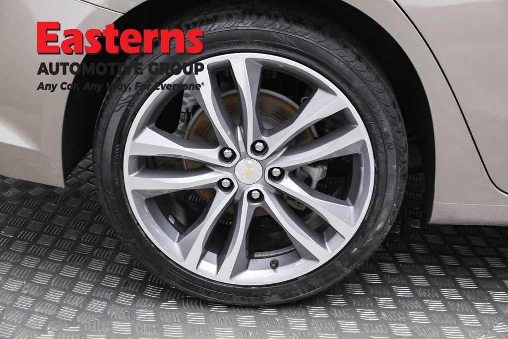 Used 2024 Chevrolet Malibu LT image 31