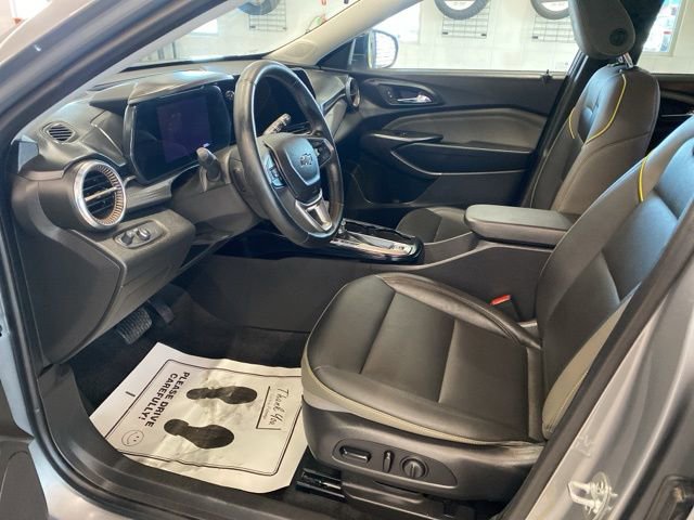 Certified 2025 Chevrolet Trax ACTIV w/ Driver Confidence Package image 23