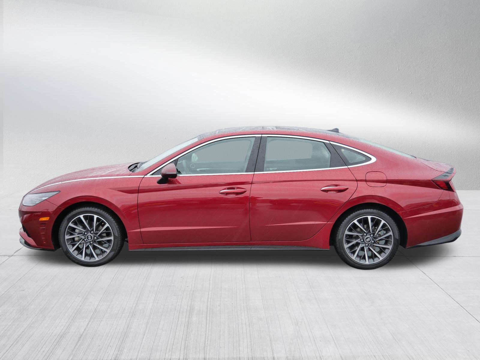 Used 2023 Hyundai Sonata Limited image 4